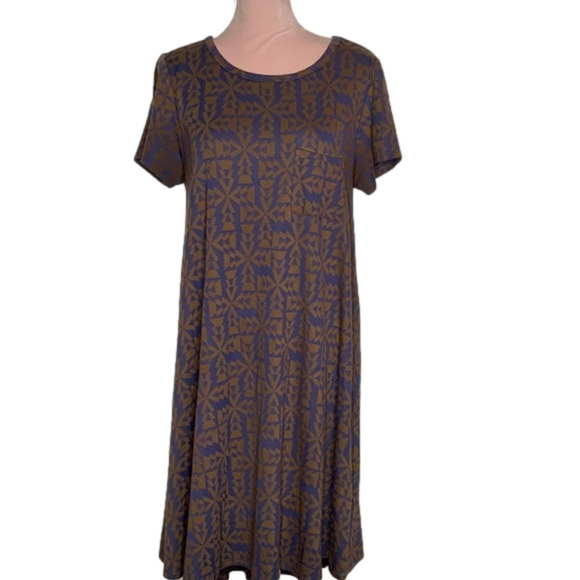 LuLaRoe Dresses & Skirts - 𝅺lularoe casual short-sleeved dress.‎